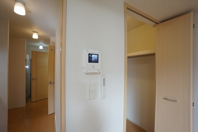拡大写真:ベル コリーヌ・オネットA 1階105のセキュリティ