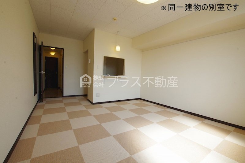 拡大写真:レオネクストエスペランサ 2階205のその他共有部分