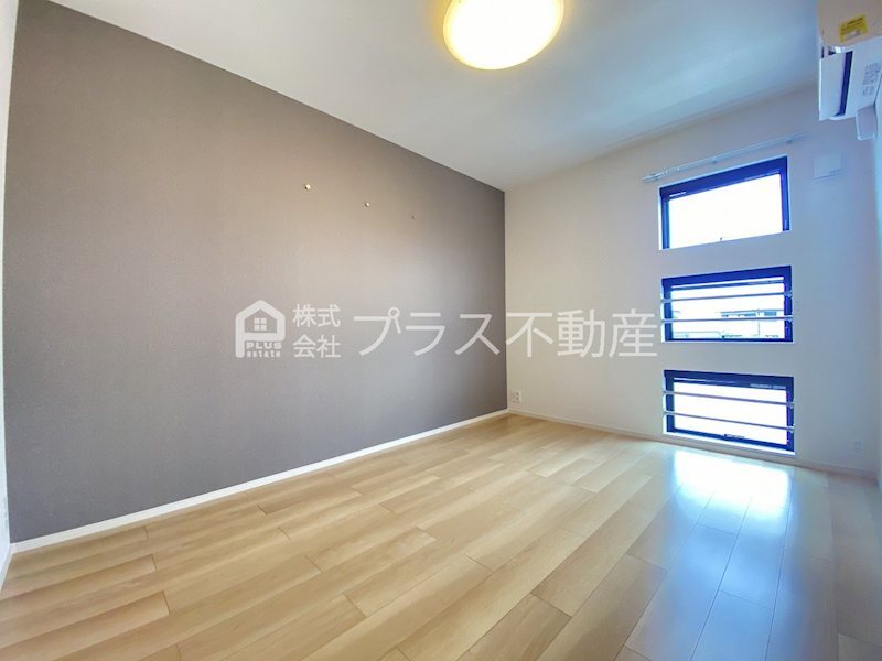拡大写真:エレガンシアI 2階206のその他部屋・スペース