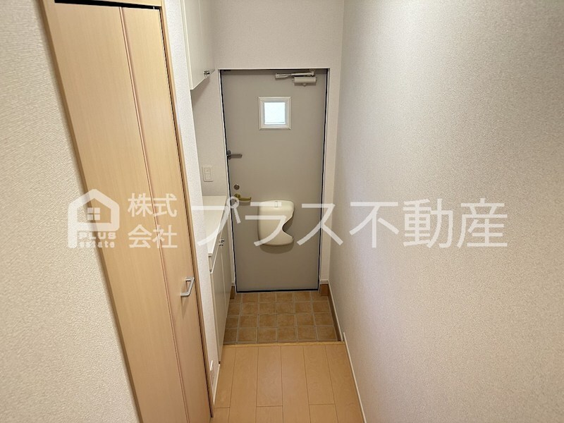 拡大写真:グレースガーデン大内I 2階202の玄関