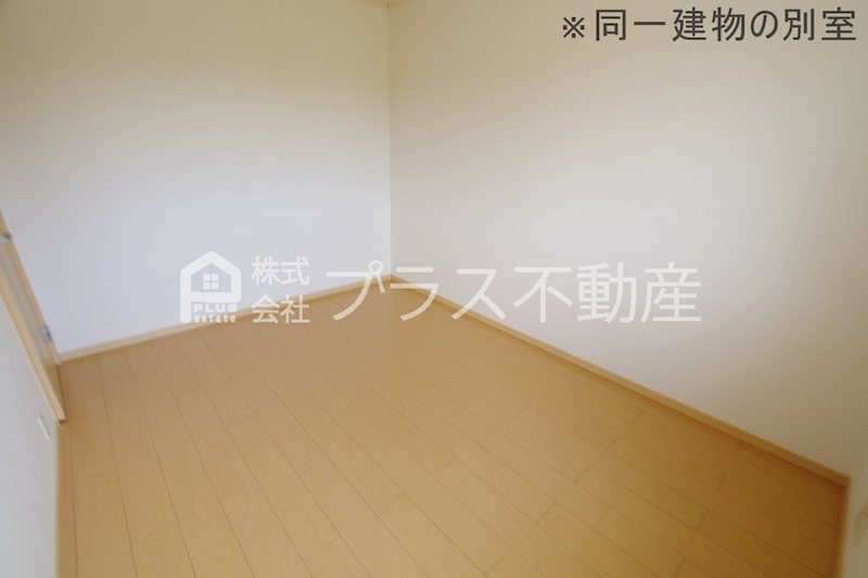 拡大写真:メゾン下境A 2階202のその他