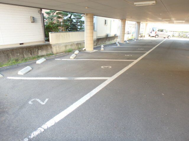 拡大写真:オーエスコーポ蔵前 2階2Eの外観