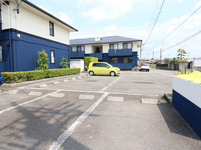 拡大写真:パークハイムA 2階205の外観