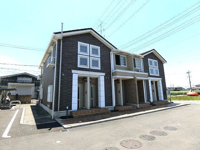 シャンテ ブリーズの外観
