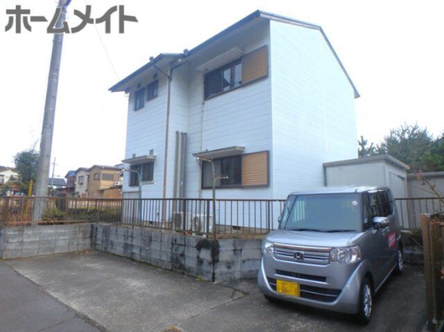 リブステージ岩崎の外観