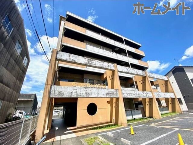 C・Y・WEST205の外観