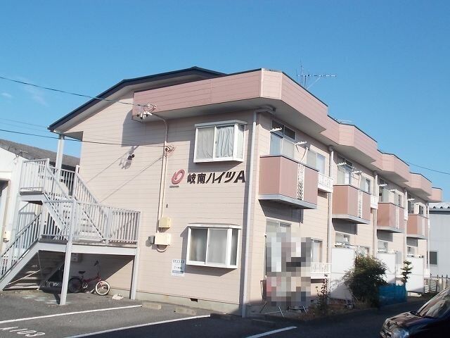 岐南ハイツAの外観