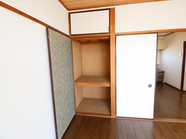 拡大写真:ハイツ東陽 3階305の収納