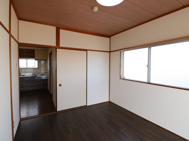 拡大写真:ハイツ東陽 3階305の居間