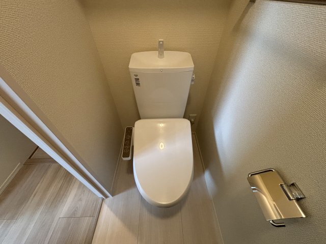 拡大写真:リルビドソニック 2階205のトイレ