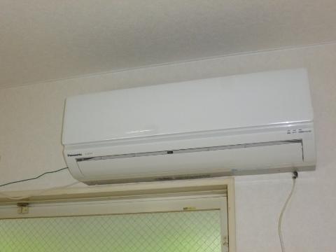 拡大写真:アルカディア北一色 2階206のエアコン