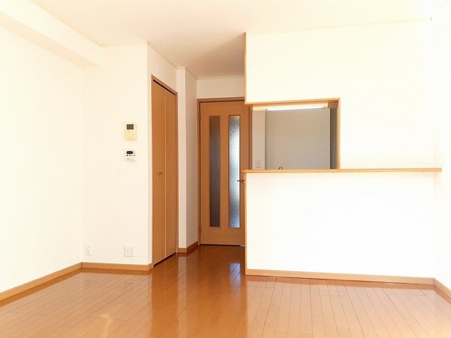 拡大写真:フジⅡ 2階201の過ごしやすい室内です