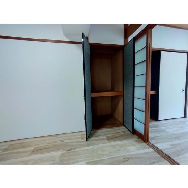 拡大写真：コーポ菊川 1階102の和室