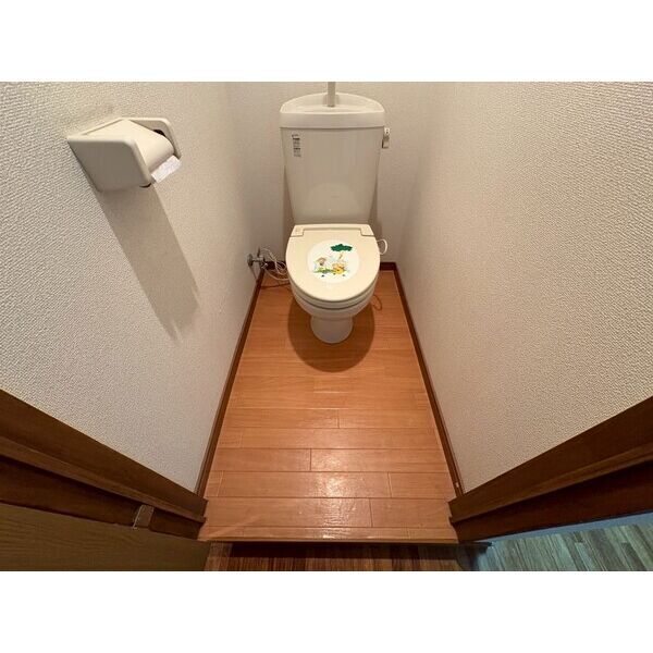 拡大写真：日電ビル 2階205のトイレ