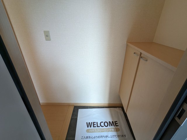 拡大写真:ハイツさくら 1階101の玄関