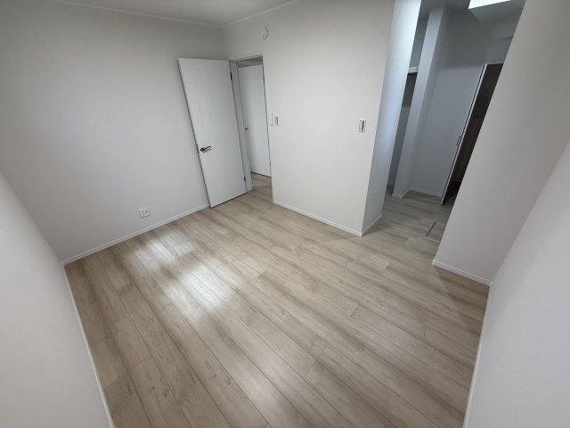 拡大写真:三井北町3丁目戸建 1階1の内装