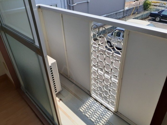 拡大写真:岐南ハイツA 2階205の落ち着いた時間を過ごせるバルコニーです