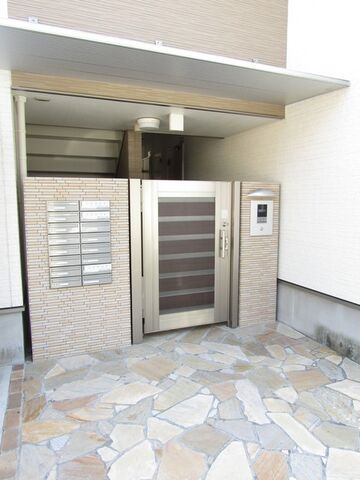 拡大写真:フジパレス鷹合 1階102の外観