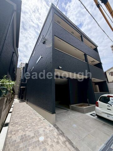 CASA PINO SOLOの外観