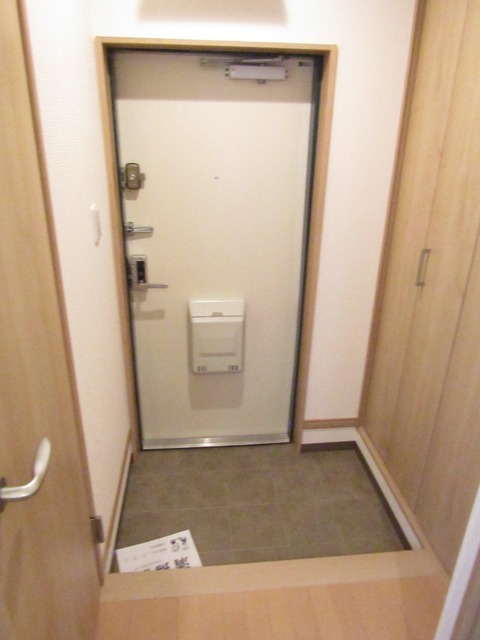 拡大写真:コーポ安田 3階303の内観