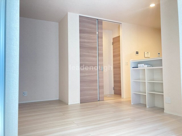 拡大写真:RayMaison住吉大社 1階102の内観