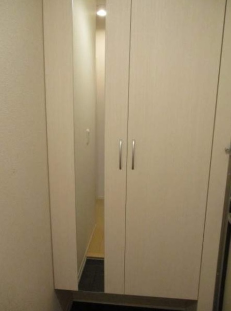 拡大写真:プランドール・TⅠ 3階302の内観