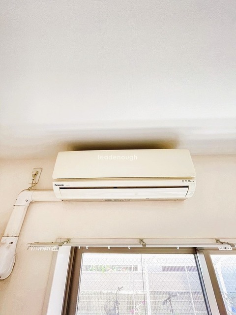 拡大写真：オリエンタルヴィラ 2階201の内観