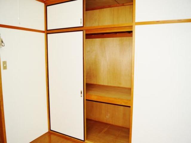 拡大写真:日世ハイツ 4階403の内観