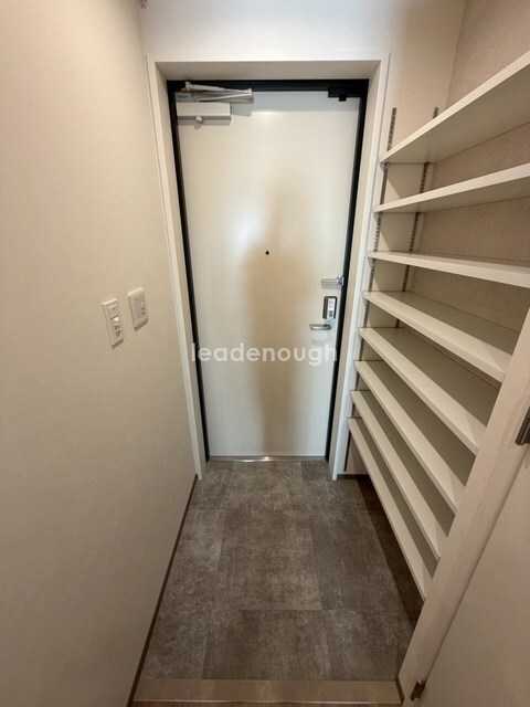 拡大写真:Broad阿倍野阪南町Residence 6階601の内観