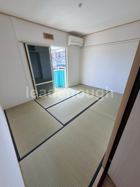 拡大写真:サンパーク北野 1階12の内観