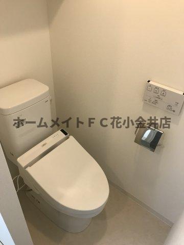 拡大写真:クレヴィスタ練馬武蔵関 2階209の落ち着いたトイレです