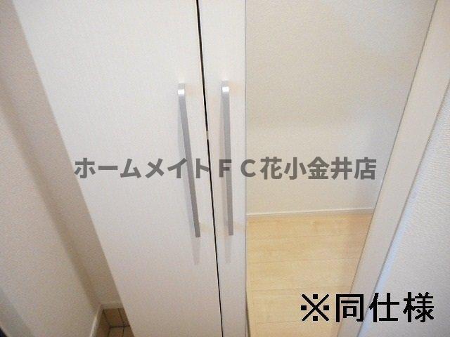 拡大写真:グランドソレイユⅠ 1階101の玄関
