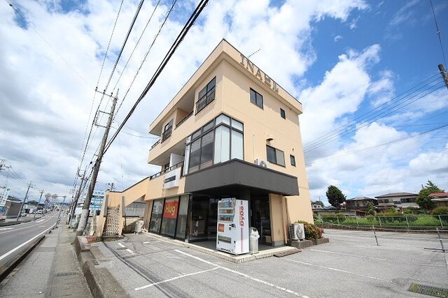 INAビルの外観