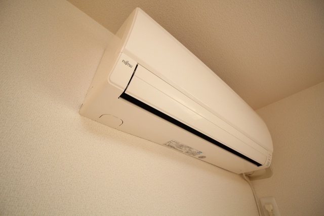 拡大写真:アスカ D 1階103のエアコン