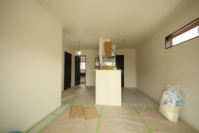 拡大写真：（仮称）鹿沼市西鹿沼町2LDK 2階201の同施工会社の設備モデル写真です。現況とは異なりますのでご了承