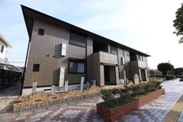 グランパルク元沖の外観