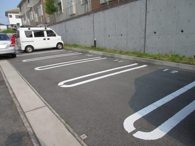 拡大写真:メゾン ソレイユA 2階203の外観