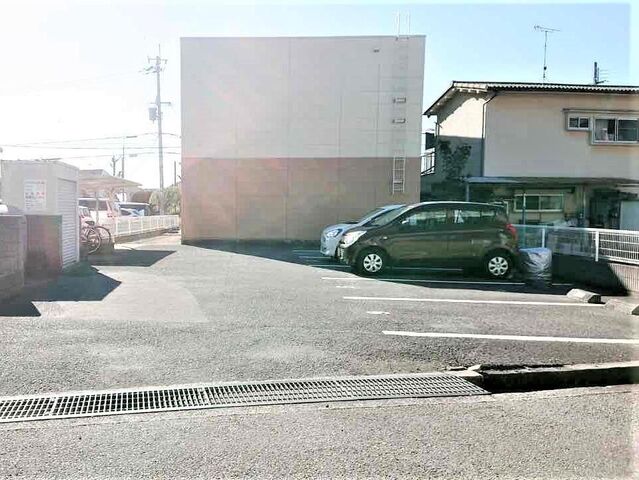 拡大写真:レオパレスIWASA 2階204の外観