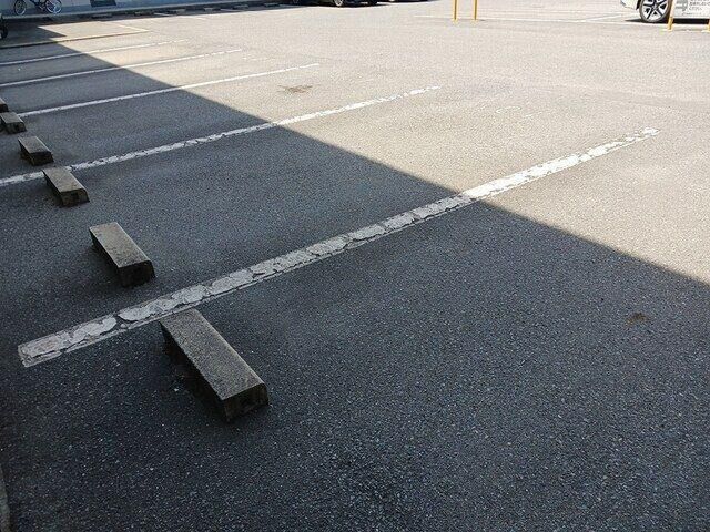拡大写真:グランディオーズ 3階301の外観