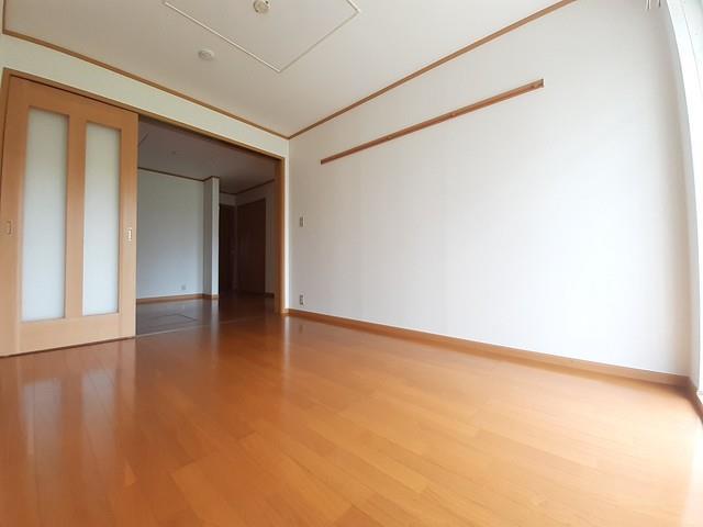 拡大写真:プラムガーデンハウス 1階104の内観