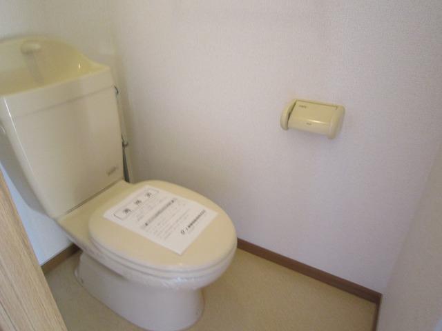 拡大写真:クインシー5 2階201の内観