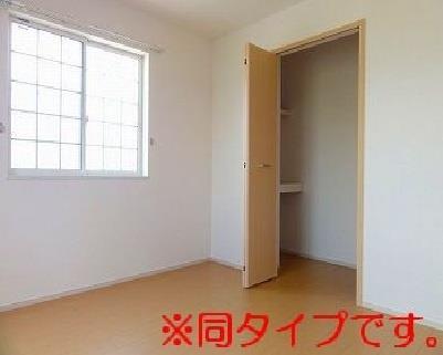拡大写真:グランド・サン・フローラM 3階303の内観