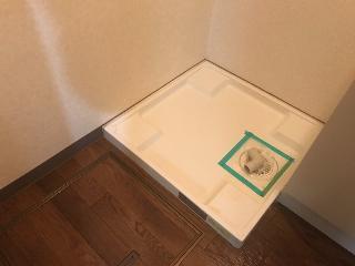 拡大写真:グランドール ヒルズ 1階106の洗濯機置き場