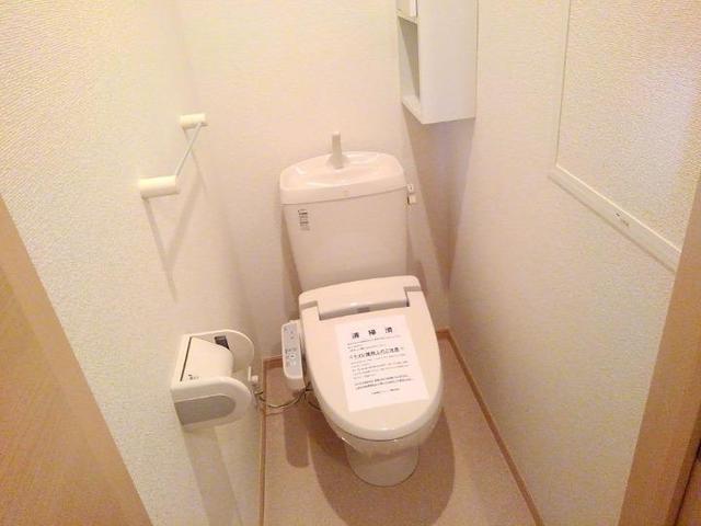 拡大写真:ラブリーコート 2階205の内観