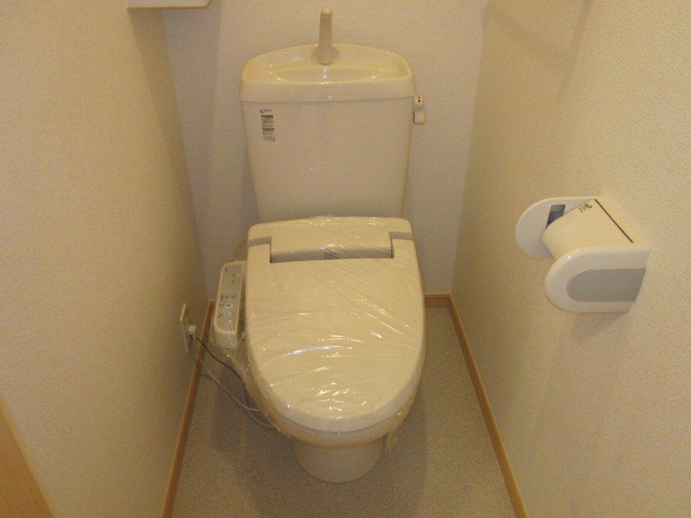 拡大写真：レーベン　スクエア　II号館 1階105の内観