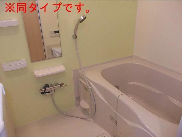 拡大写真:レオーネD 1階101の内観