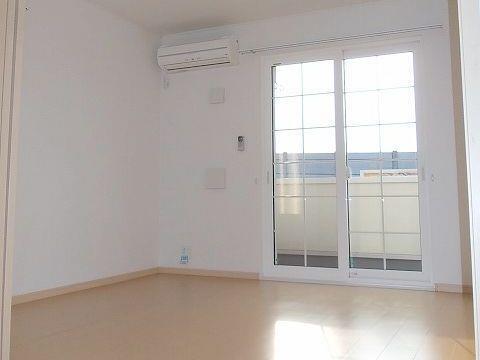 拡大写真:サンリットベルC 1階103の内観