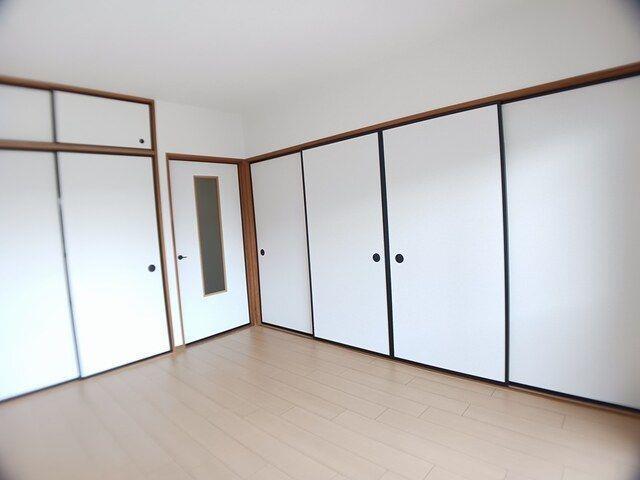 拡大写真:グランディオーズ 3階301の内観