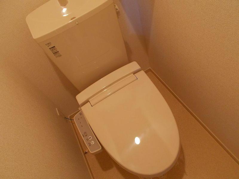 拡大写真:アバンツァート 西島 2階205の内観
