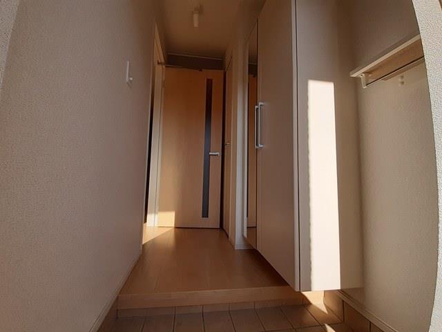 拡大写真：フェリア赤穂 1階101の内観